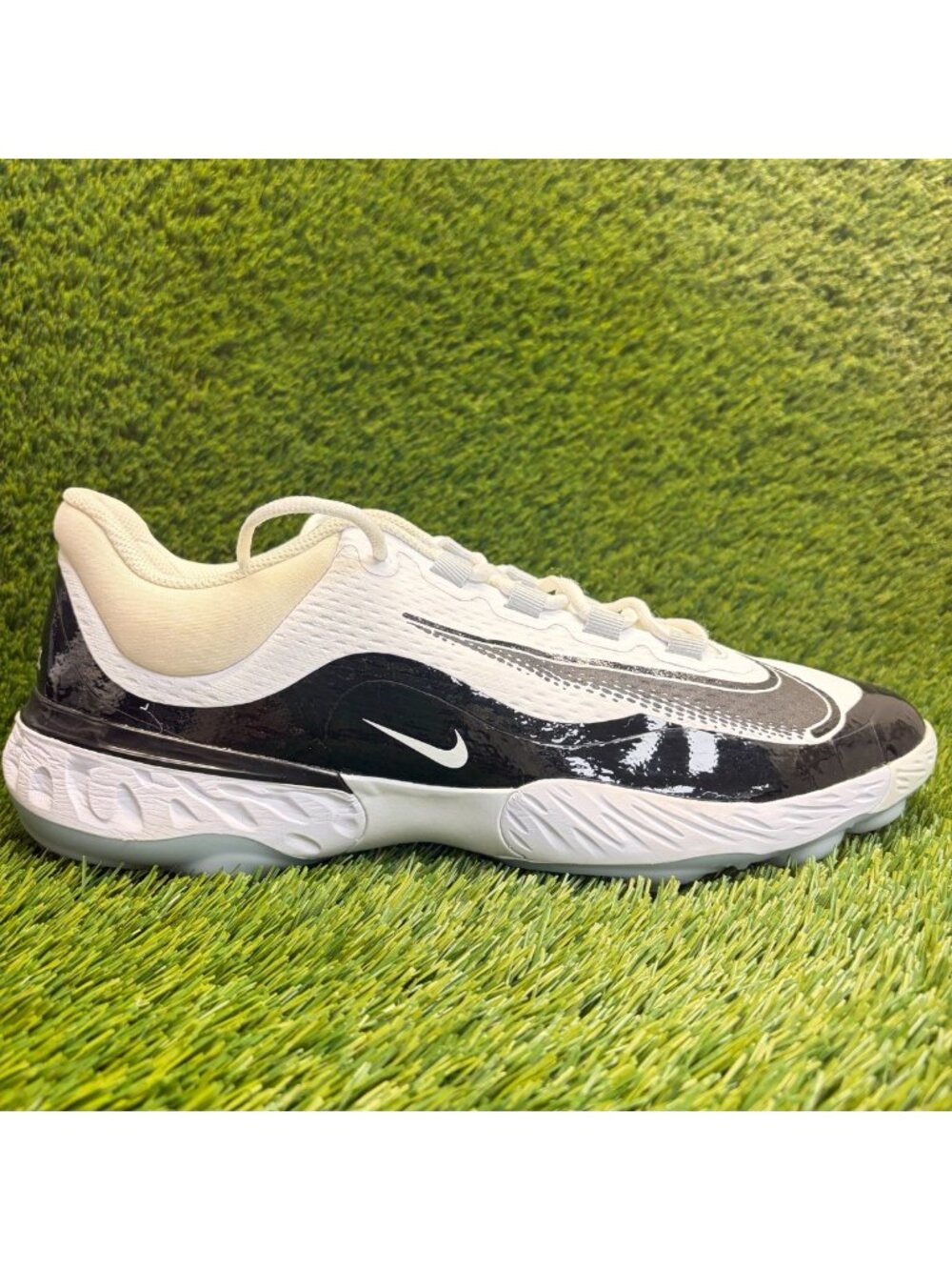 Nike Alpha Huarache Elite 4 Mens Size 14 White Black Running Baseball Cleats